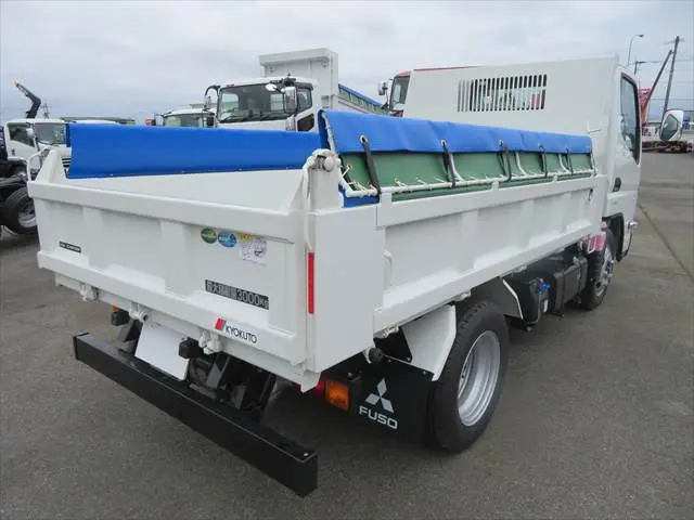 管理番号3499|三菱 キャンター 2RG-FBA60(2WD)の写真6