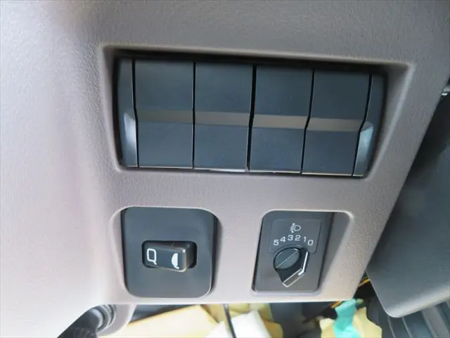 管理番号3499|三菱 キャンター 2RG-FBA60(2WD)の写真35