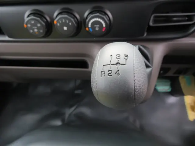 管理番号3499|三菱 キャンター 2RG-FBA60(2WD)の写真40