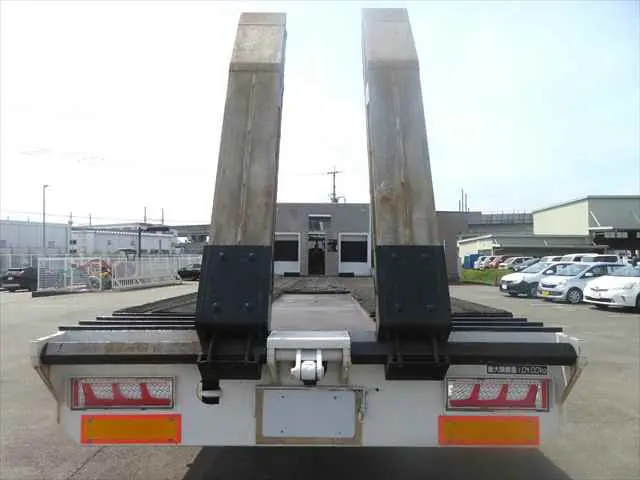 管理番号3509|いすゞ ギガ LKG-CYZ77AJ(6x4)の写真7