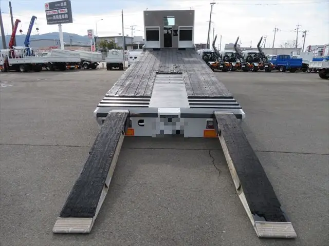 管理番号3509|いすゞ ギガ LKG-CYZ77AJ(6x4)の写真14