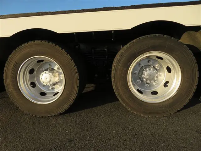 管理番号3509|いすゞ ギガ LKG-CYZ77AJ(6x4)の写真23