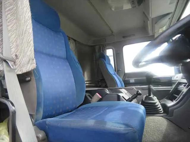 管理番号3509|いすゞ ギガ LKG-CYZ77AJ(6x4)の写真36