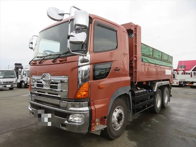 管理番号3530|日野 プロフィア QKG-FS1AKAA(6x4)の写真1