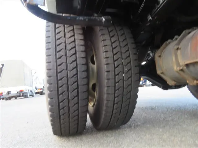 管理番号3531|いすゞ エルフ PB-NKS81N改(4WD)の写真13