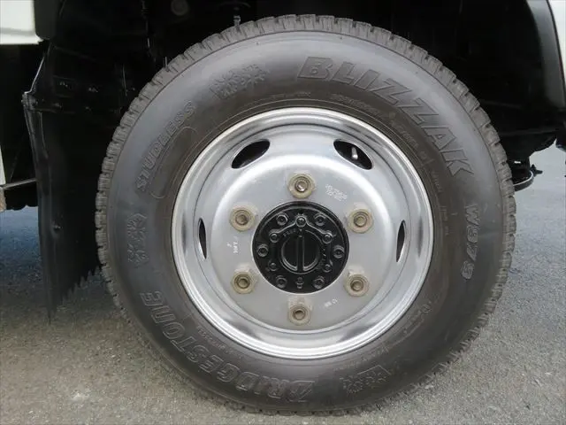 管理番号3531|いすゞ エルフ PB-NKS81N改(4WD)の写真27