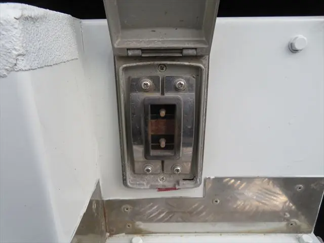 管理番号3531|いすゞ エルフ PB-NKS81N改(4WD)の写真38