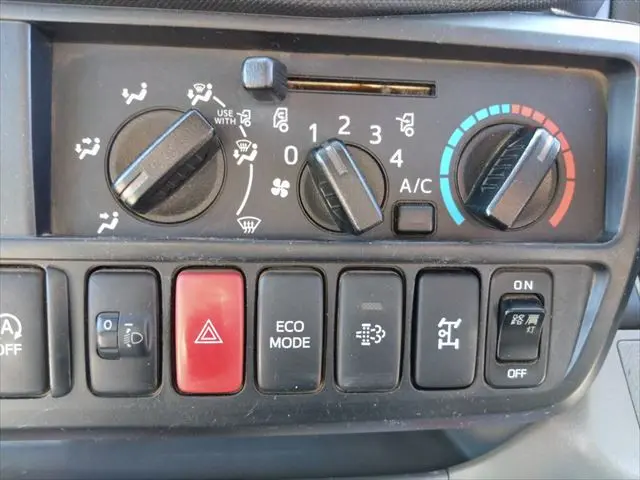 管理番号3542|日野 デュトロ TKG-XZU600E(2WD)の写真42