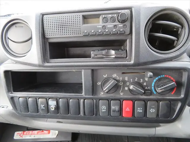 管理番号3552|日野 デュトロ TKG-XZU650M(2WD)の写真32