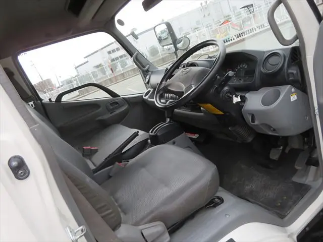 管理番号3552|日野 デュトロ TKG-XZU650M(2WD)の写真34