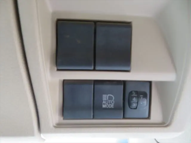 日野 レンジャー 2KG-FC2ABA(2WD)の写真40