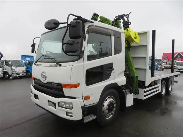 管理番号3588|UD コンドル QDG-PW39L(6x4)の写真2