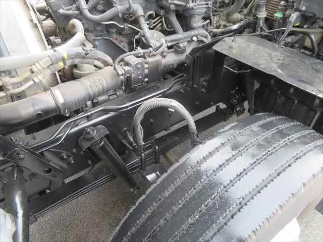 管理番号3588|UD コンドル QDG-PW39L(6x4)の写真15