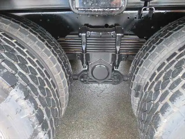 管理番号3588|UD コンドル QDG-PW39L(6x4)の写真20