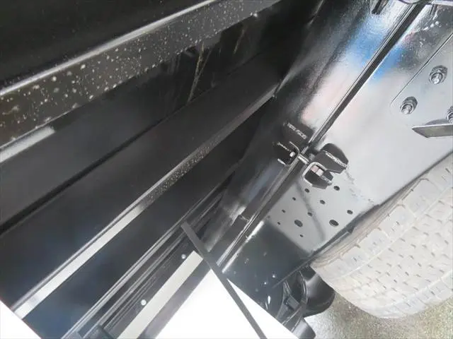 管理番号3588|UD コンドル QDG-PW39L(6x4)の写真23