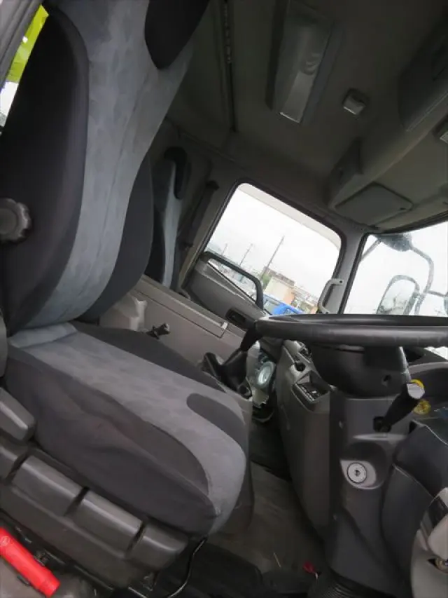 管理番号3588|UD コンドル QDG-PW39L(6x4)の写真46