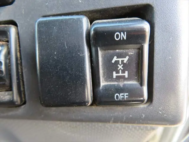 管理番号3595|いすゞ フォワード TKG-FRS902(4WD)の写真37