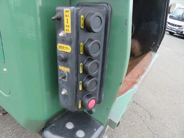 管理番号3599|日野 デュトロ TKG-XZU600E(2WD)の写真33