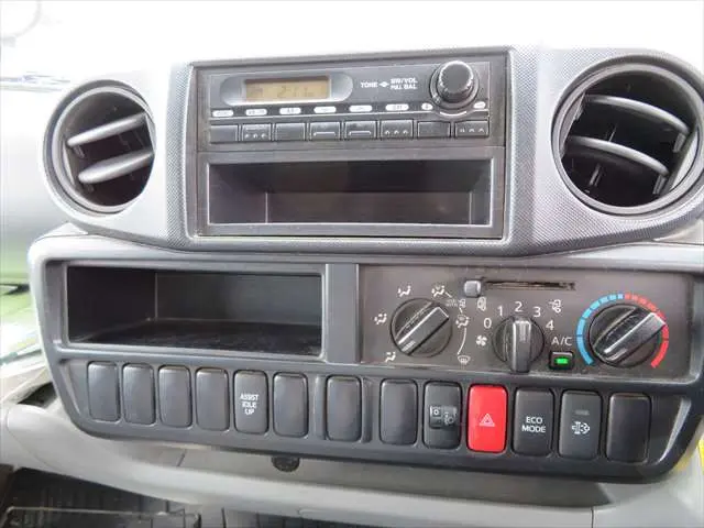 管理番号3599|日野 デュトロ TKG-XZU600E(2WD)の写真47