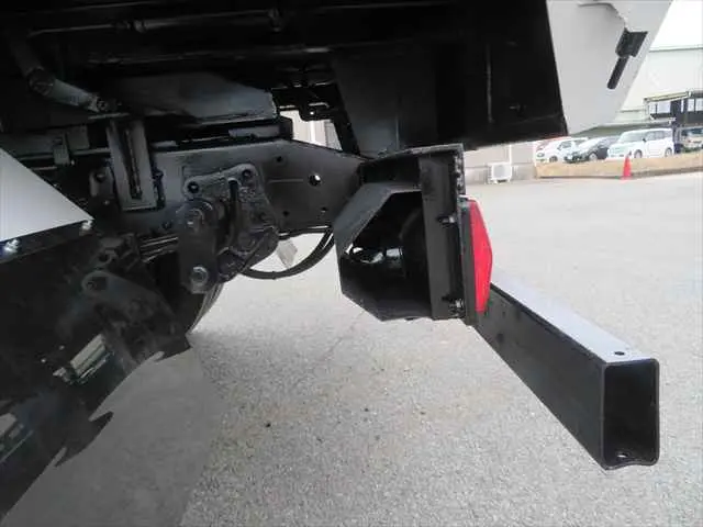 いすゞ エルフ SKG-NPR85YN(2WD)の写真35