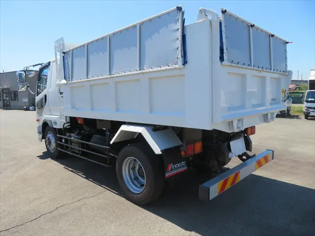 管理番号3645|三菱 ファイター 2KG-FK62FZ(2WD)の写真8