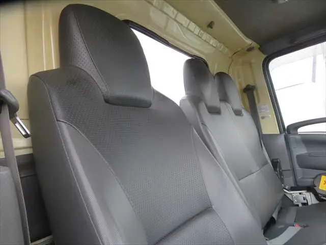 管理番号3648|いすゞ エルフ TPG-NMR85AN(2WD)の写真39