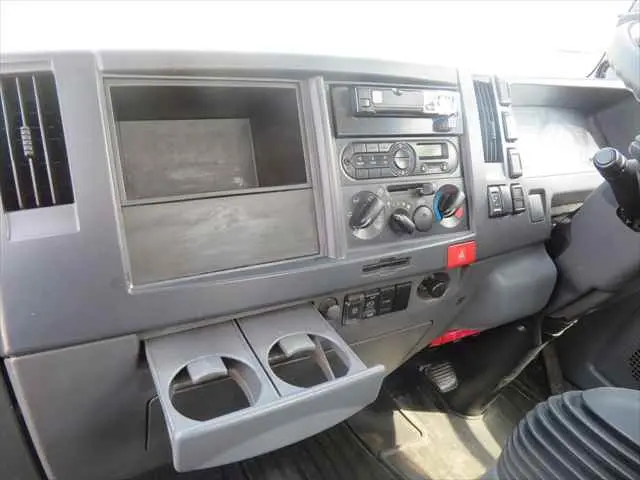 管理番号3648|いすゞ エルフ TPG-NMR85AN(2WD)の写真47