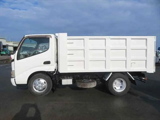 管理番号3650|日野 デュトロ BDG-XZU314T(2WD)の写真9