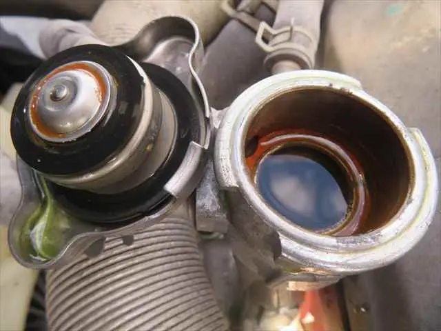 管理番号3650|日野 デュトロ BDG-XZU314T(2WD)の写真10