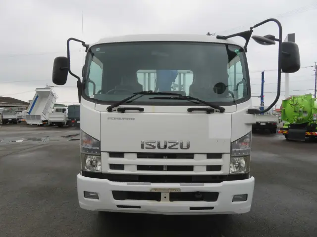 いすゞ フォワード SKG-FRR90S1(2WD)の写真3