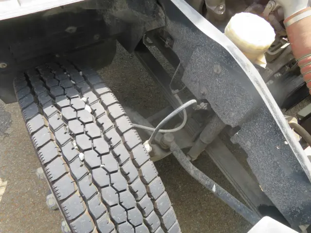 いすゞ フォワード SKG-FRR90S1(2WD)の写真16