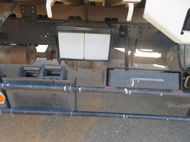 いすゞ フォワード SKG-FRR90S1(2WD)の写真23