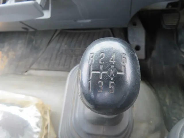 いすゞ フォワード SKG-FRR90S1(2WD)の写真45