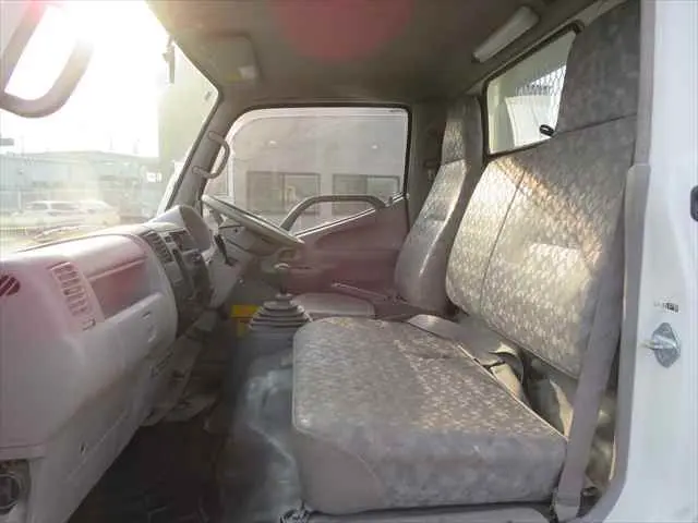 管理番号3652|日野 デュトロ BDG-XZU324T(2WD)の写真36