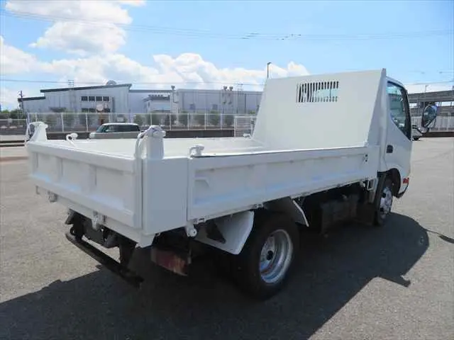 管理番号3666|トヨタ ダイナ BKG-XZU554D(2WD)の写真6