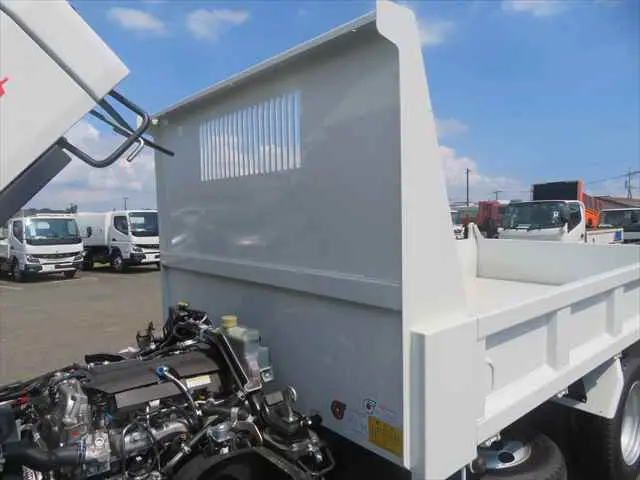 管理番号3670|三菱 キャンター 2RG-FBA60(2WD)の写真13