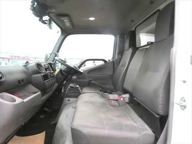 管理番号3675|日野 デュトロ 2KG-XZU600T(2WD)の写真32
