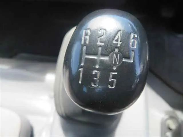 管理番号3677|いすゞ エルフ BDG-NPR85AN(2WD)の写真38