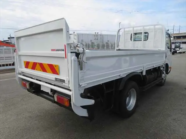管理番号3679|日野 デュトロ TKG-XZU640M(2WD)の写真6