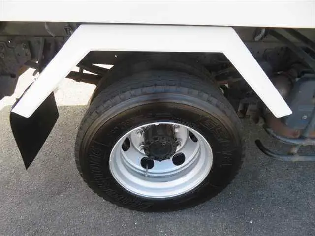 管理番号3686|いすゞ フォワード 2RG-FRR90S2(2WD)の写真16