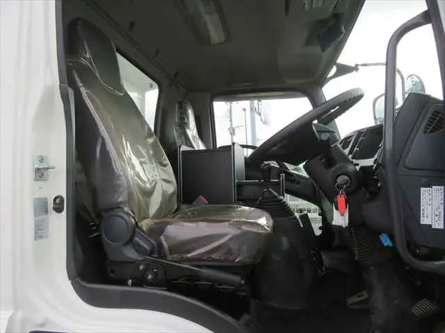 管理番号3686|いすゞ フォワード 2RG-FRR90S2(2WD)の写真33