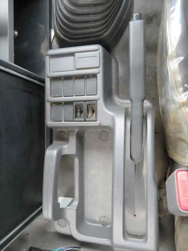 管理番号3686|いすゞ フォワード 2RG-FRR90S2(2WD)の写真44