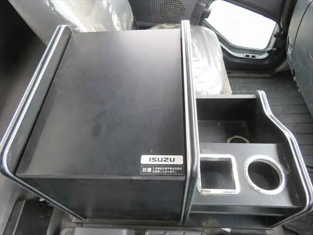 管理番号3686|いすゞ フォワード 2RG-FRR90S2(2WD)の写真47
