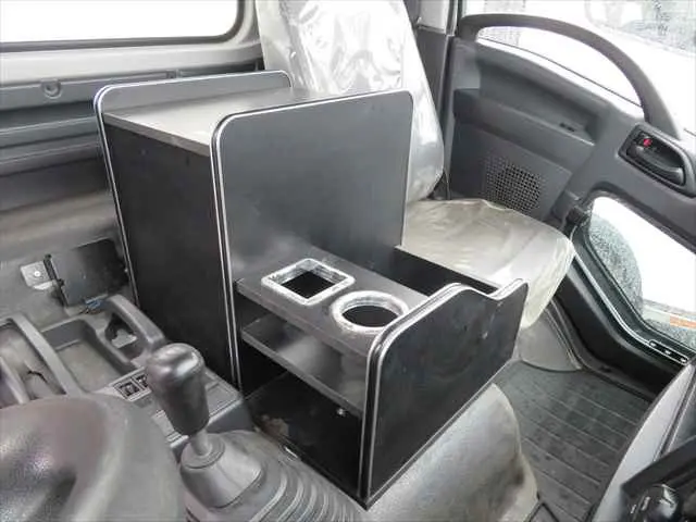 管理番号3686|いすゞ フォワード 2RG-FRR90S2(2WD)の写真48