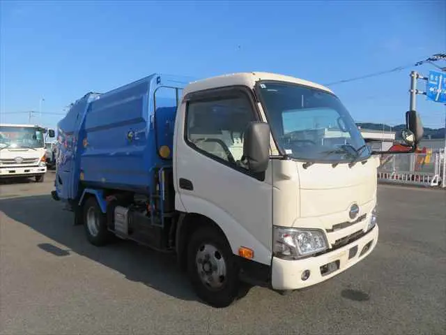 管理番号3689|日野 デュトロ 2RG-XZU605X(2WD)の写真4