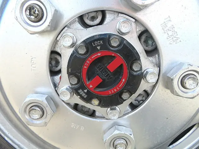 管理番号3690|いすゞ エルフ TRG-NJS85A(4WD)の写真21