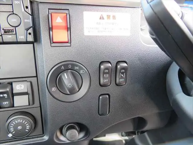 三菱 ファイター 2KG-FK62FZ(2WD)の写真42