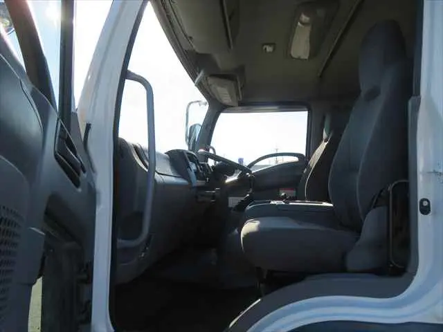 管理番号3692|いすゞ フォワード QKG-FTR34S2(2WD)の写真38