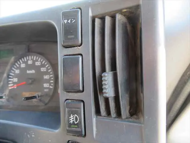 管理番号3692|いすゞ フォワード QKG-FTR34S2(2WD)の写真47