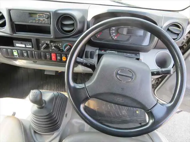 管理番号3696|日野 デュトロ TKG-XZU650M(2WD)の写真40